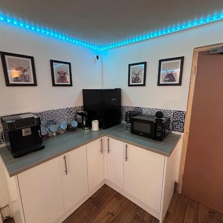 Haymarket Hostel Edinburgh Bagian luar foto