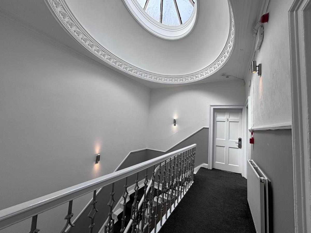 Haymarket Hostel Edinburgh Bagian luar foto