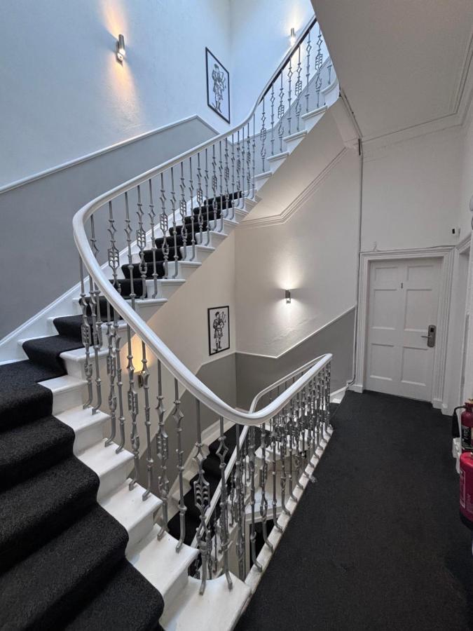Haymarket Hostel Edinburgh Bagian luar foto