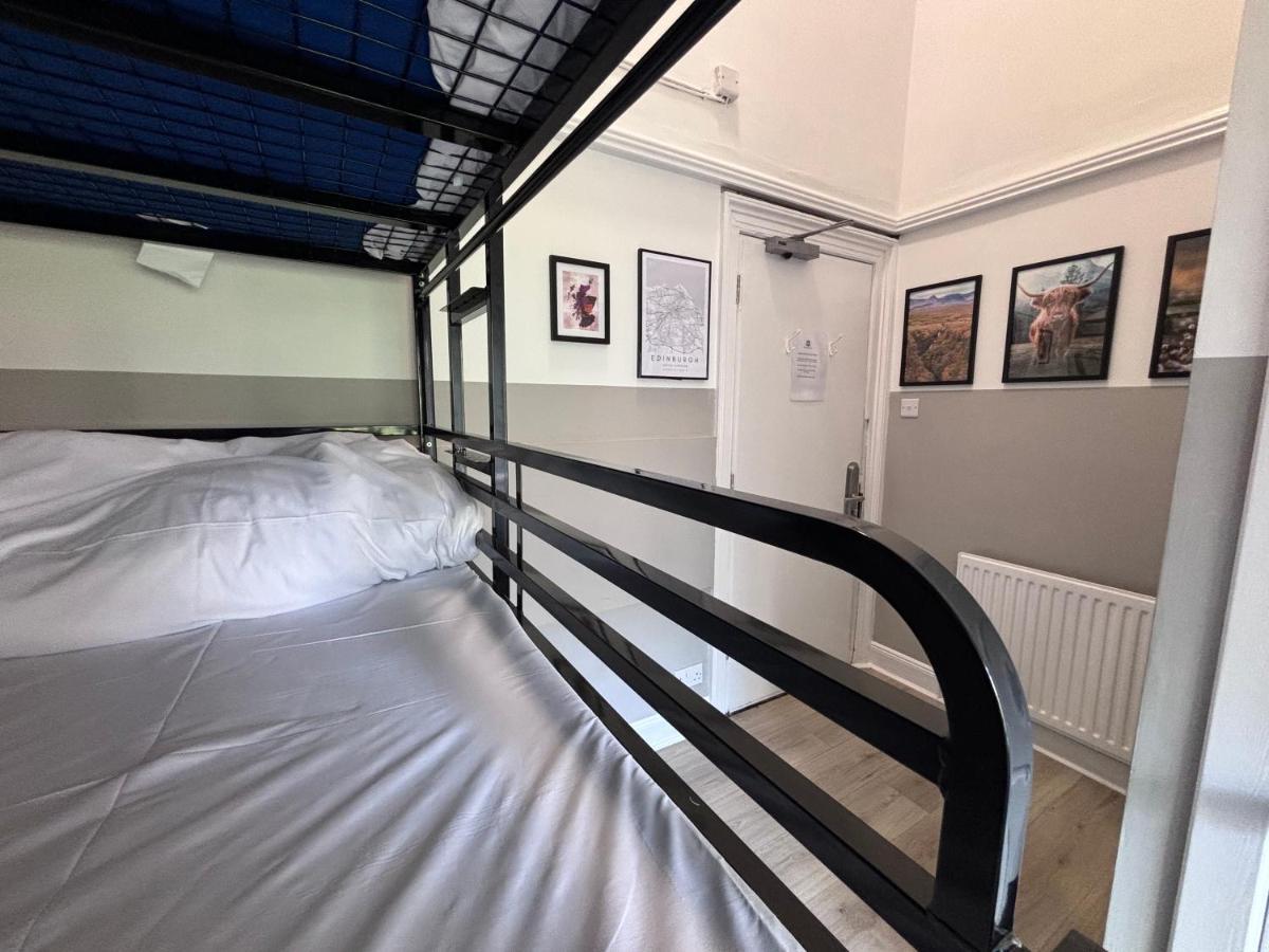 Haymarket Hostel Edinburgh Bagian luar foto