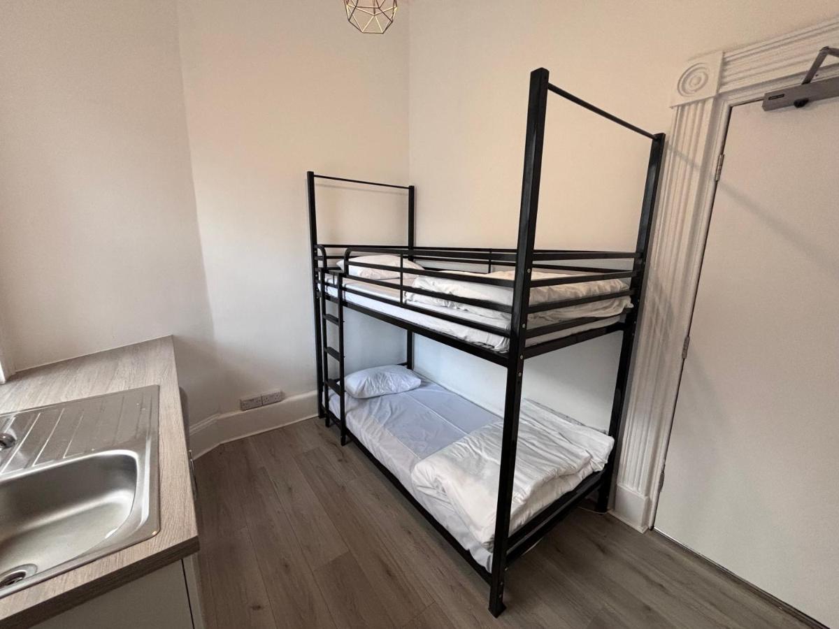 Haymarket Hostel Edinburgh Bagian luar foto